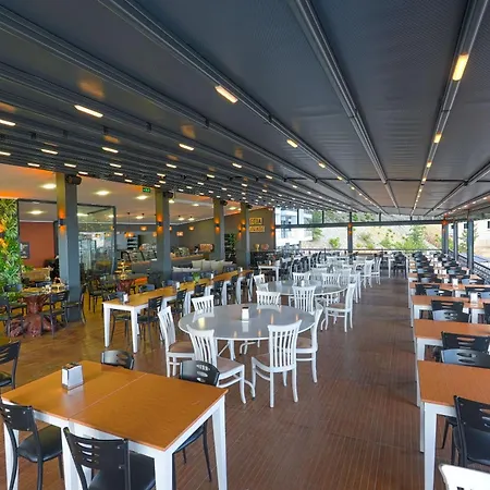 Aparthotel Feda *